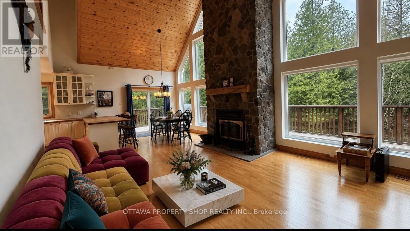 927 Spruce Ridge Road