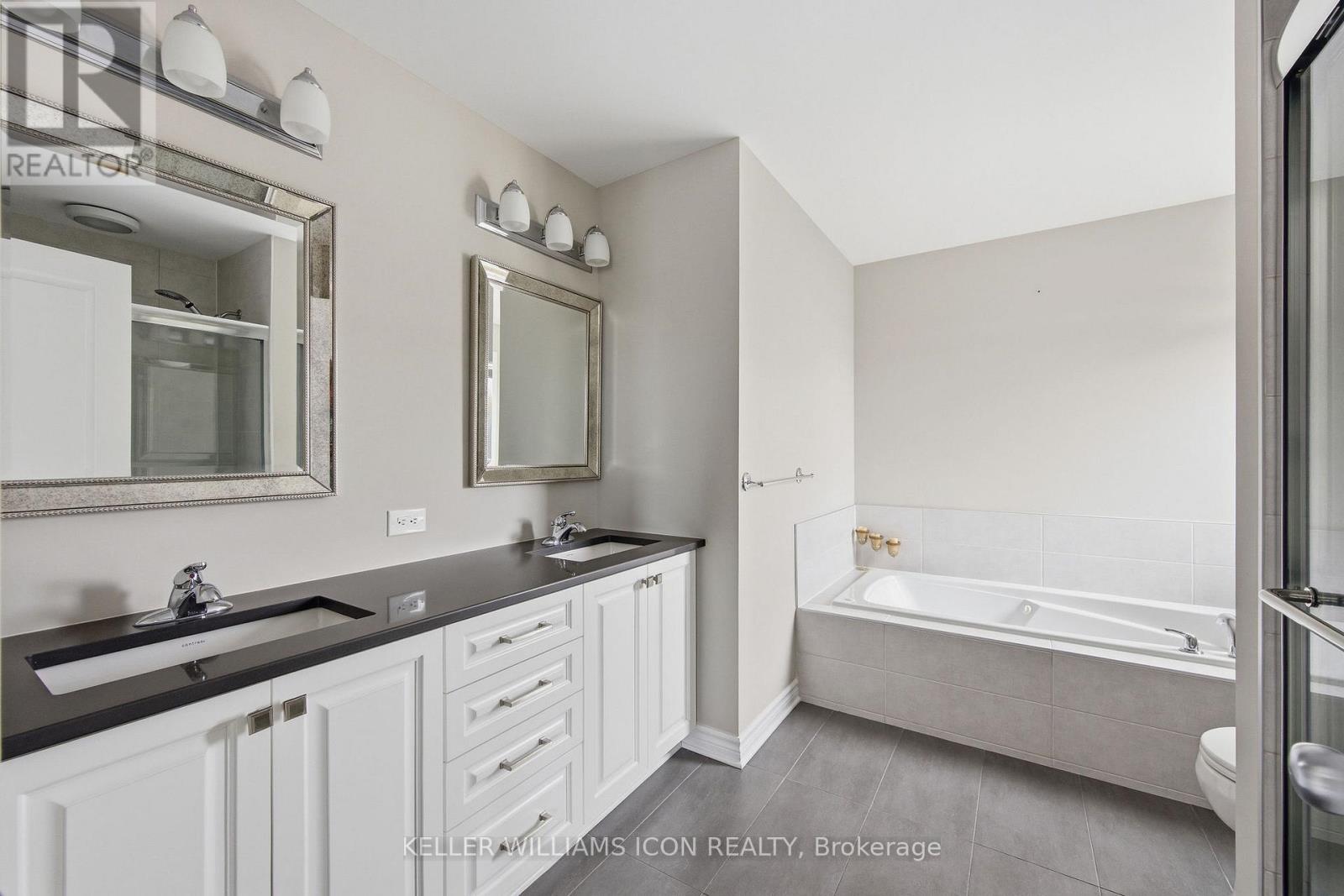 3379 Woodroffe Avenue