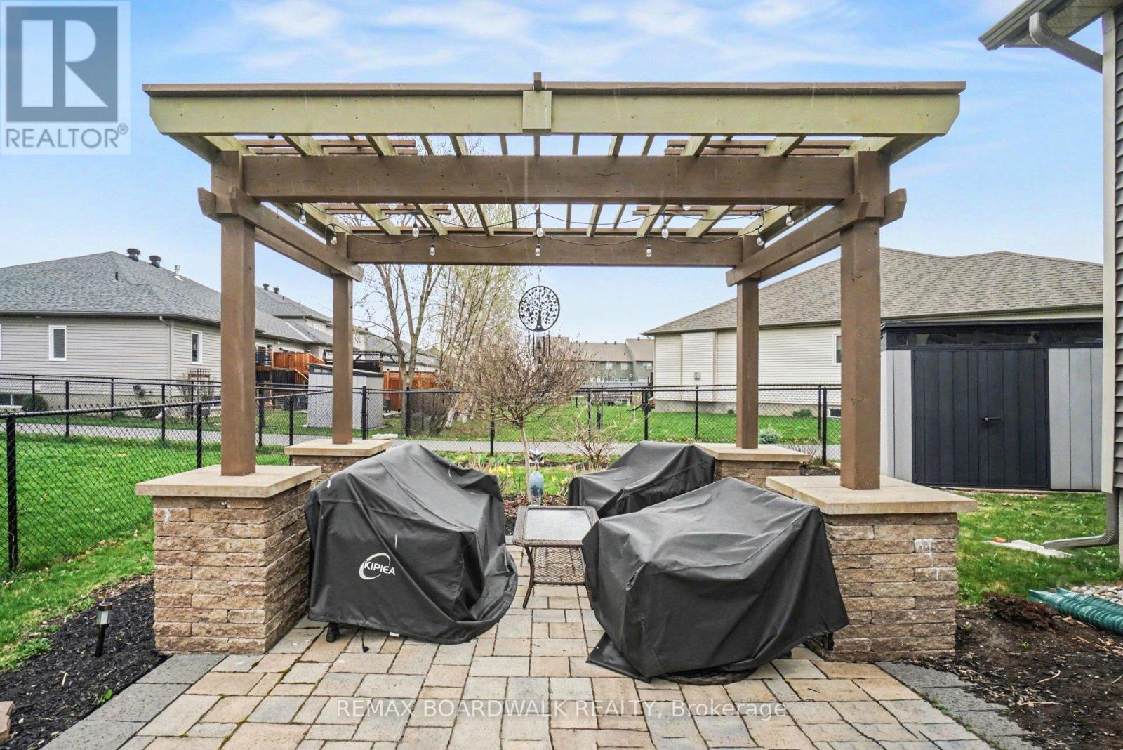 164 Boxcar Crescent