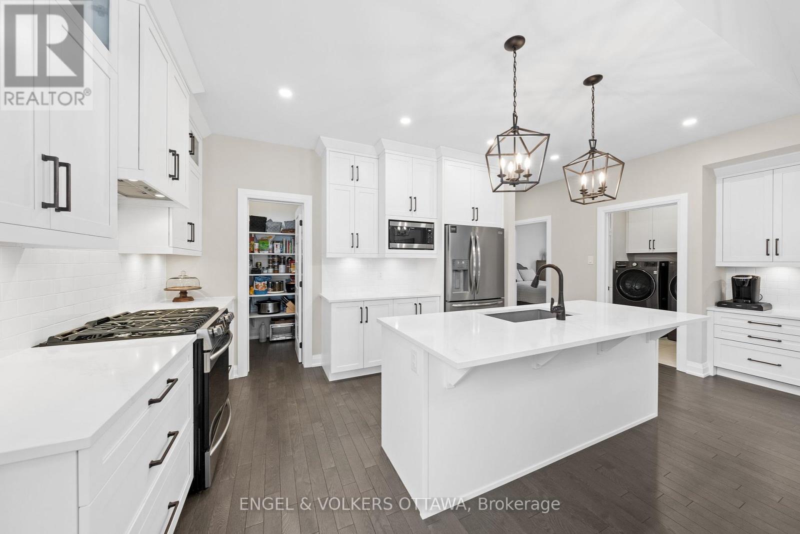 221 Blackhorse Drive