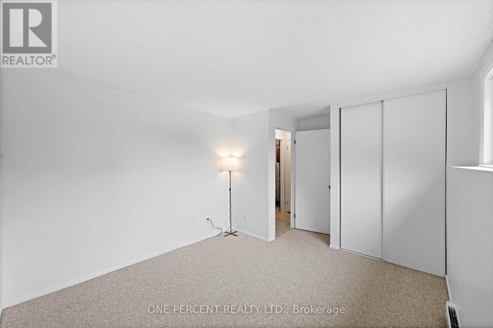 11 - 2640 Draper Avenue