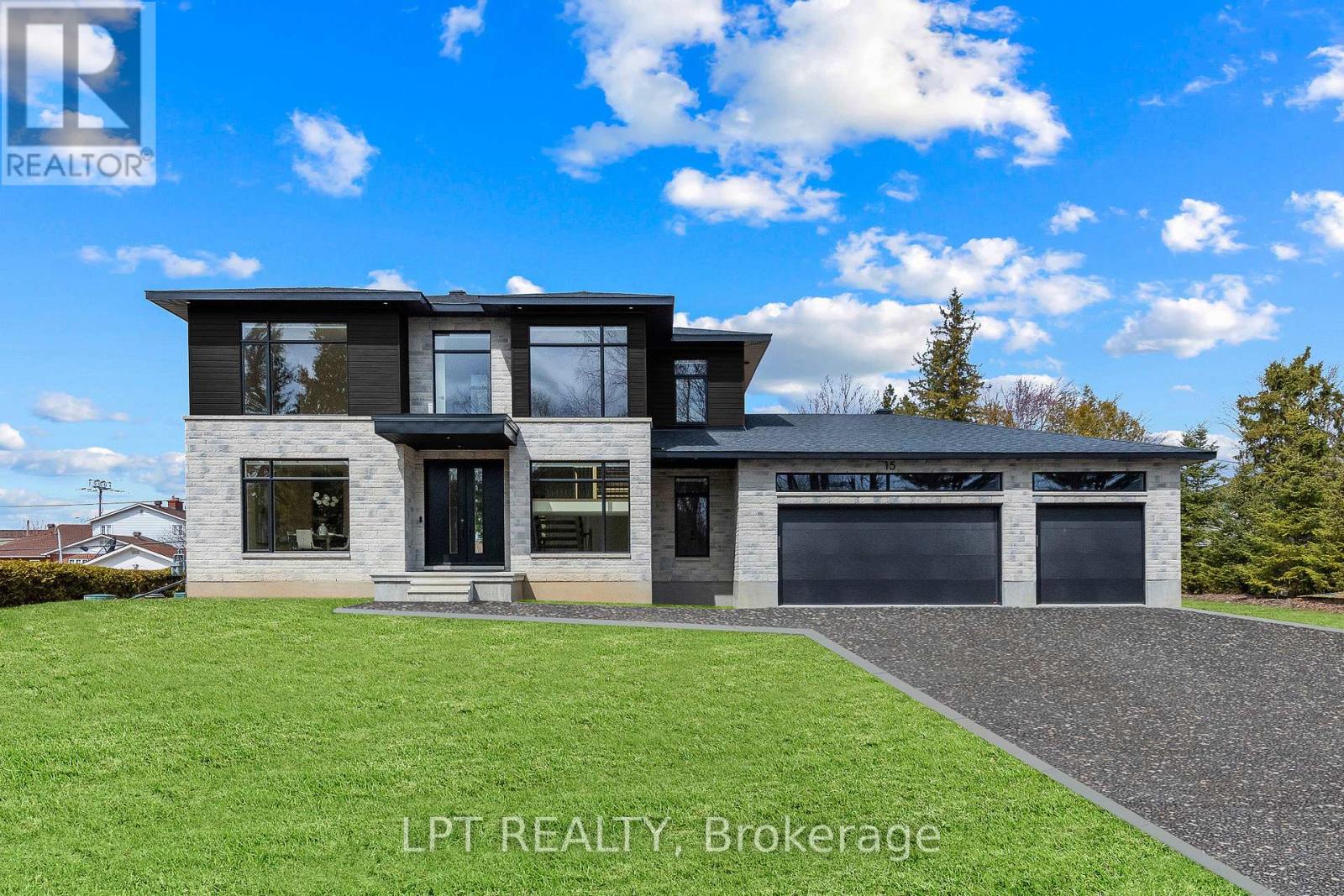 400 Ashbee Court