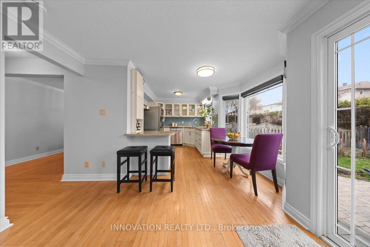 32 Weybridge Drive