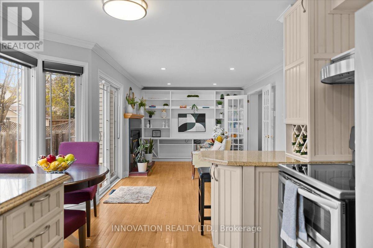 32 Weybridge Drive