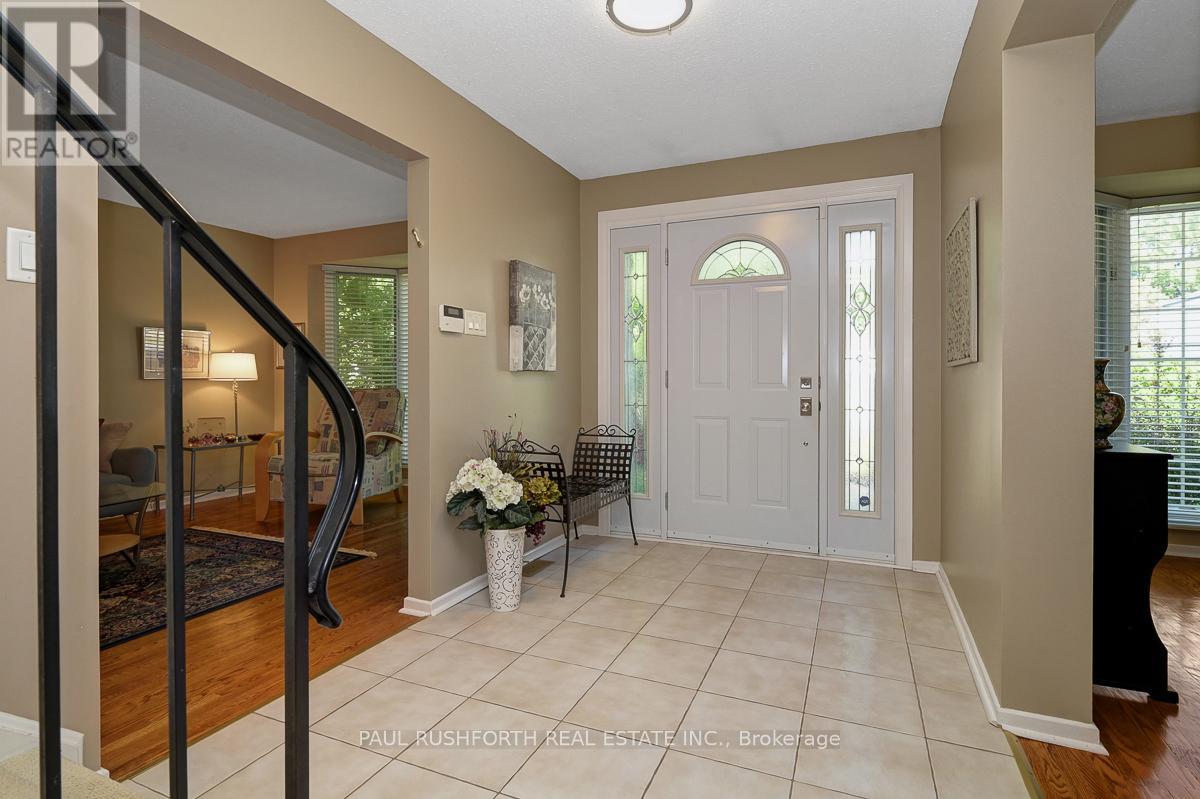 10 Cosburn Avenue