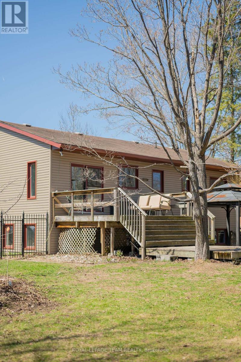 2870 Old Maple Lane