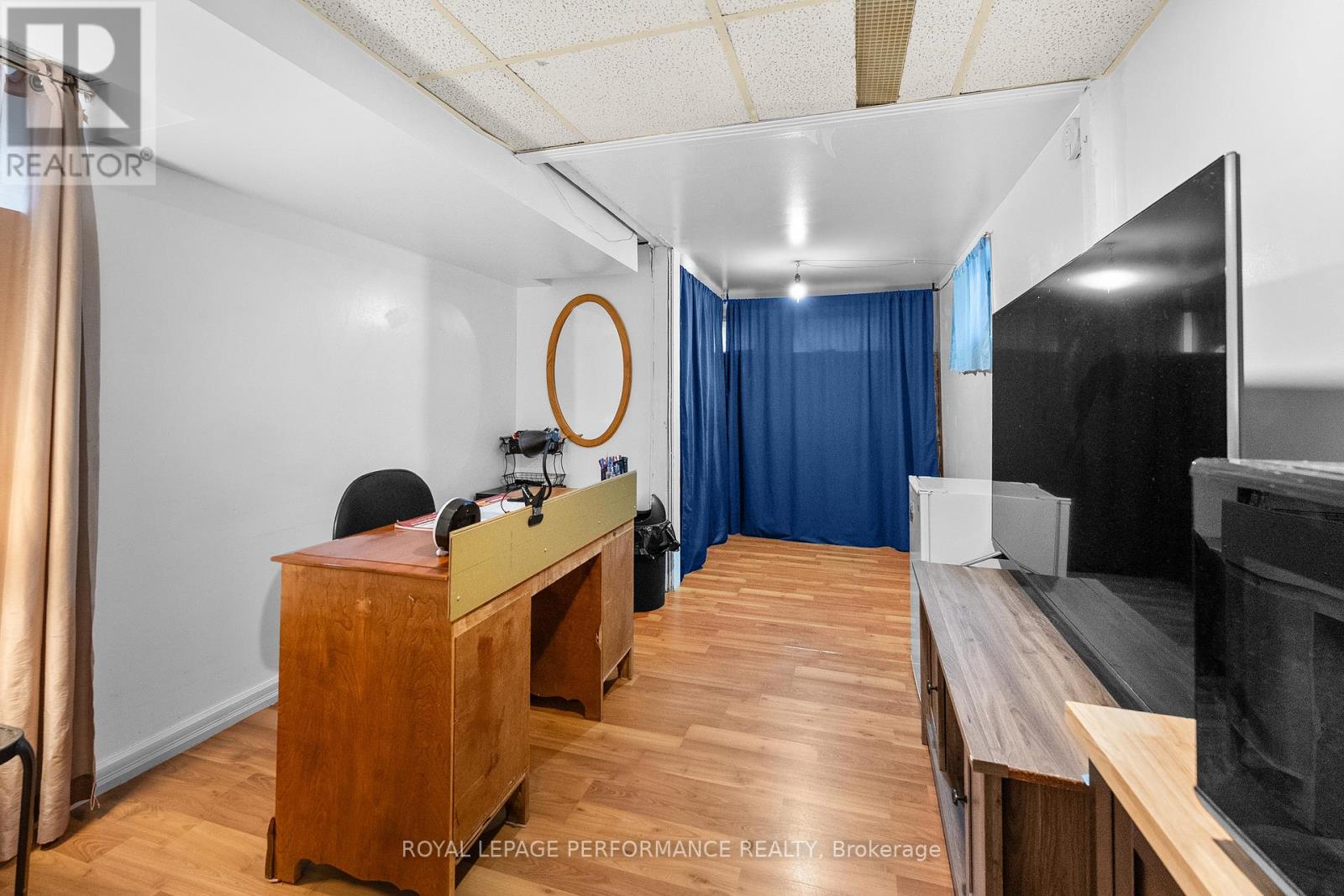 420 Hatfield Crescent