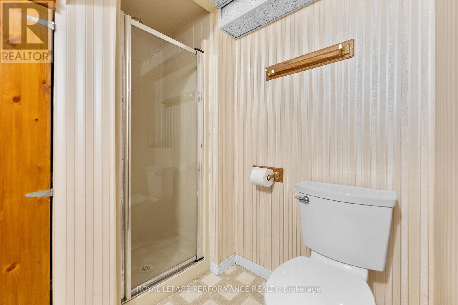 420 Hatfield Crescent