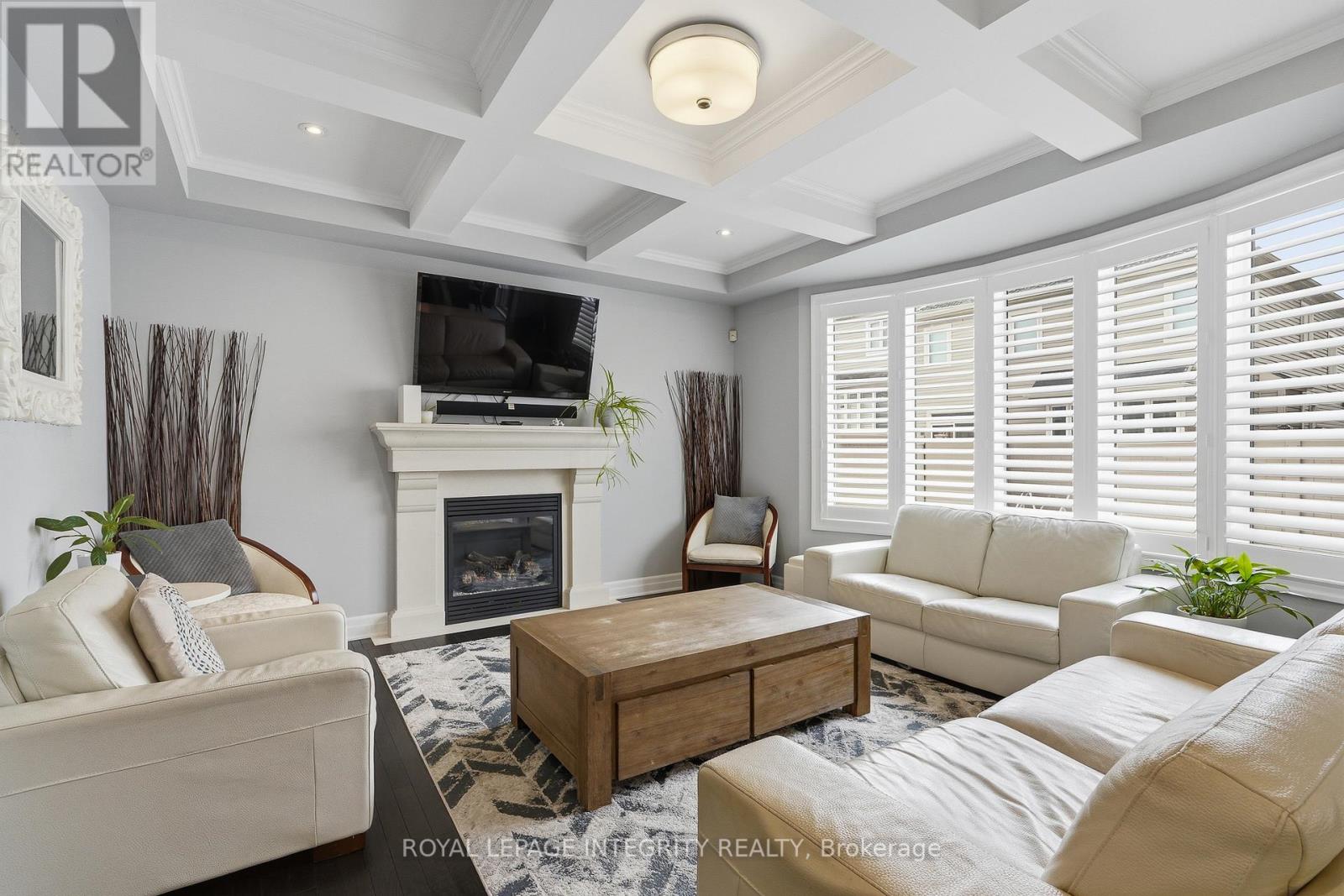 109 Soleil Avenue