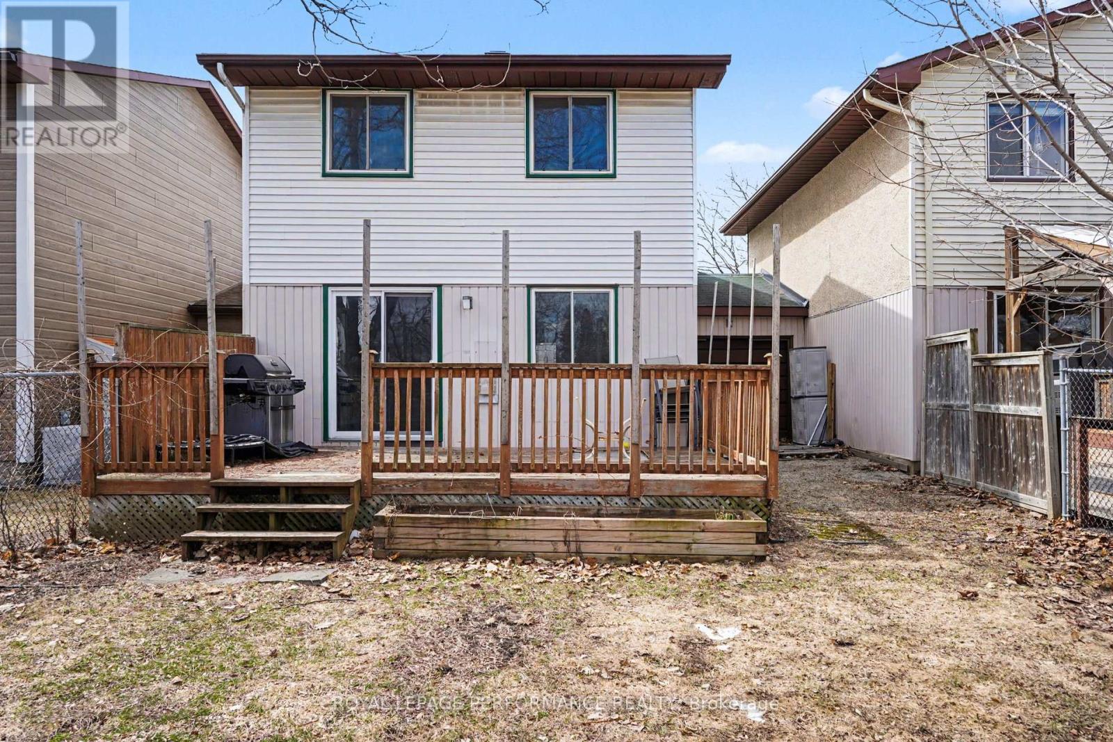 1367 Cedarcroft Crescent