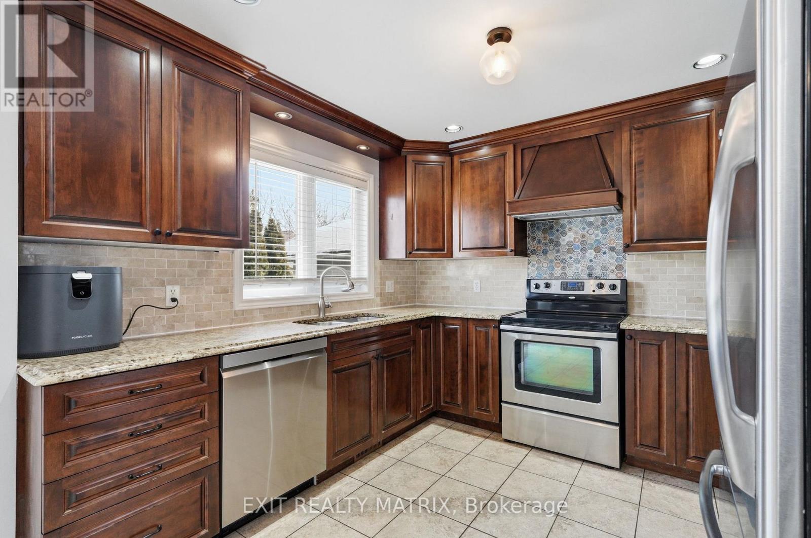 388 Quartz Avenue