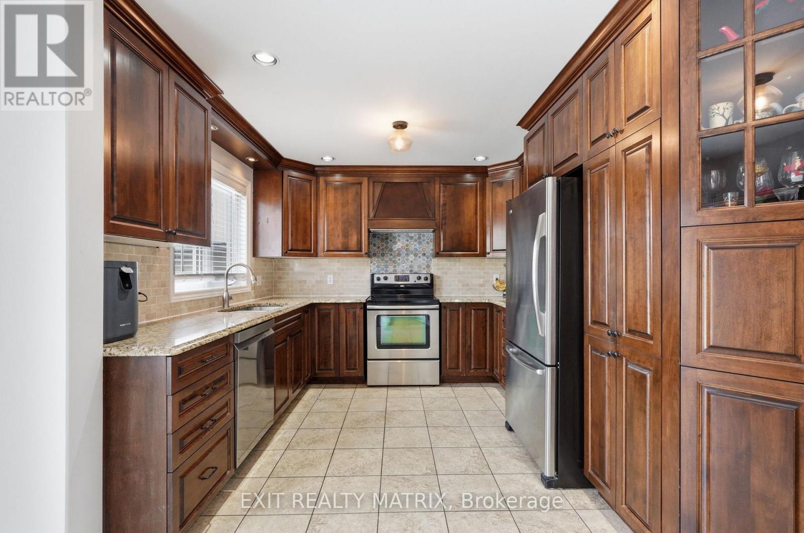 388 Quartz Avenue