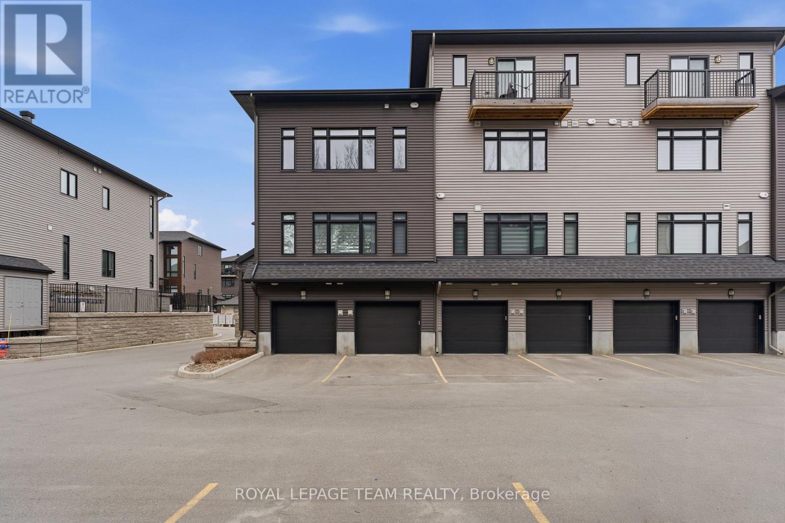 519 Crescendo Private