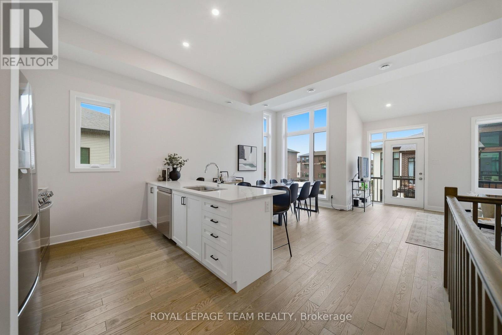 519 Crescendo Private