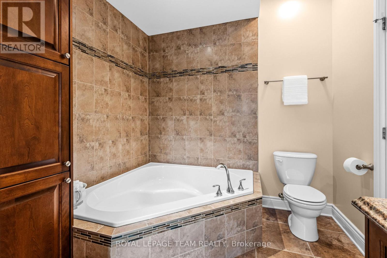 6703 Pebble Trail Way