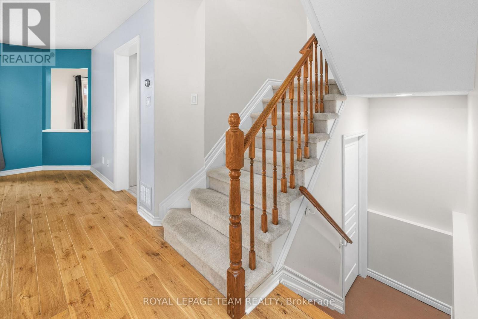 189 Gray Crescent