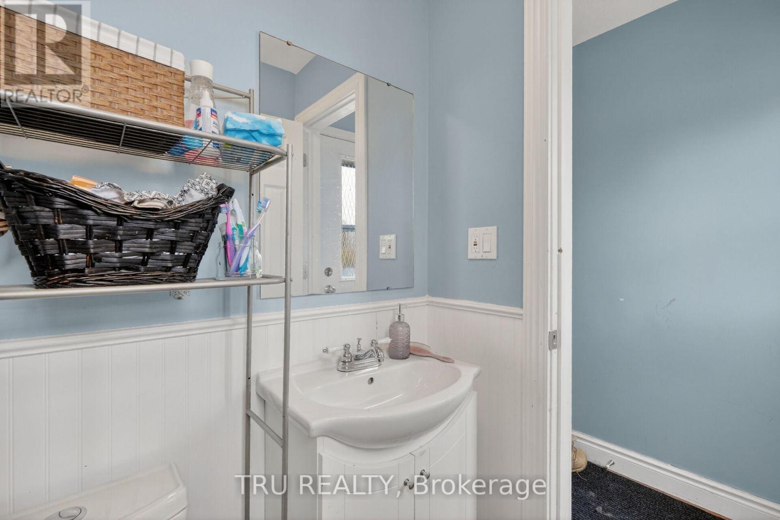 369 Mockingbird Drive