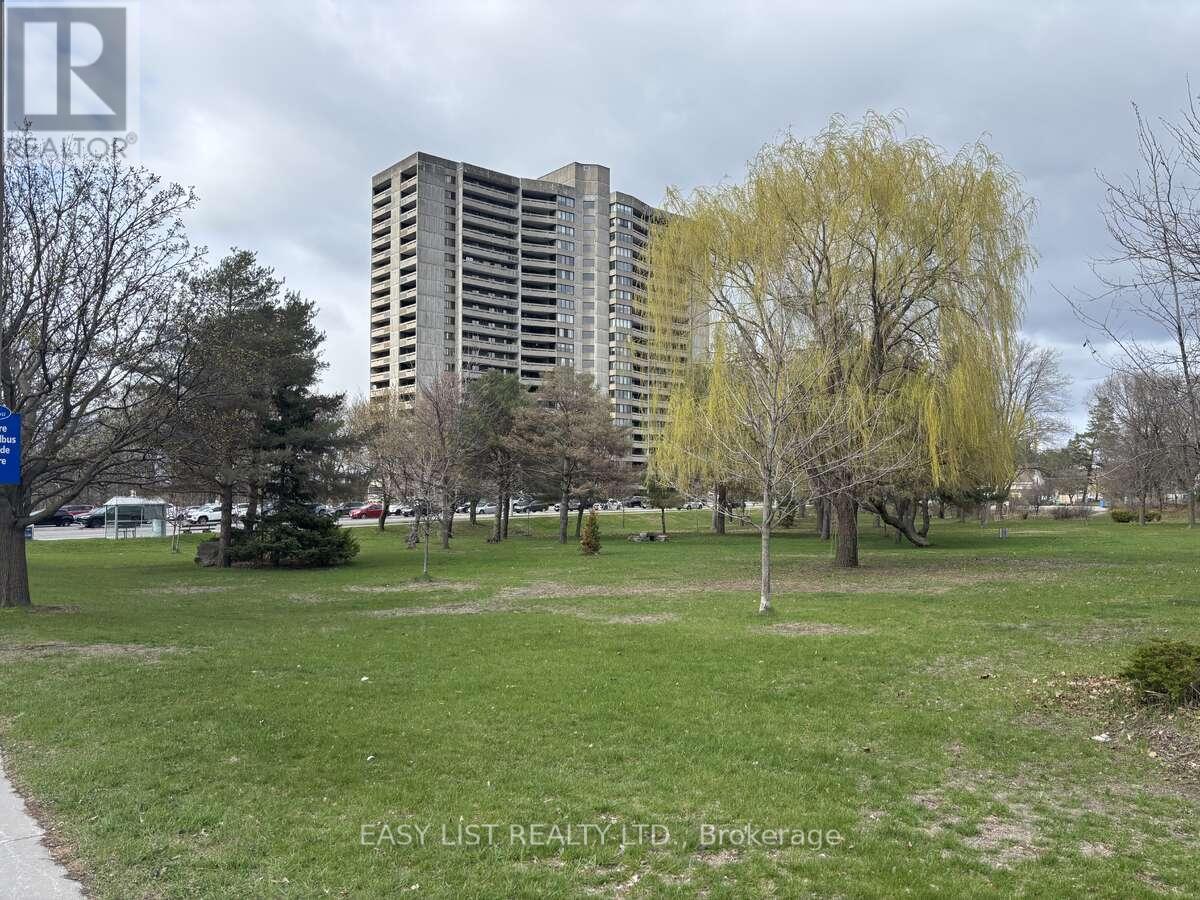 2005 - 415 Greenview Avenue