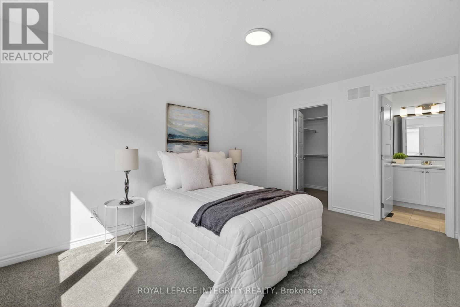 21 Caspian Row