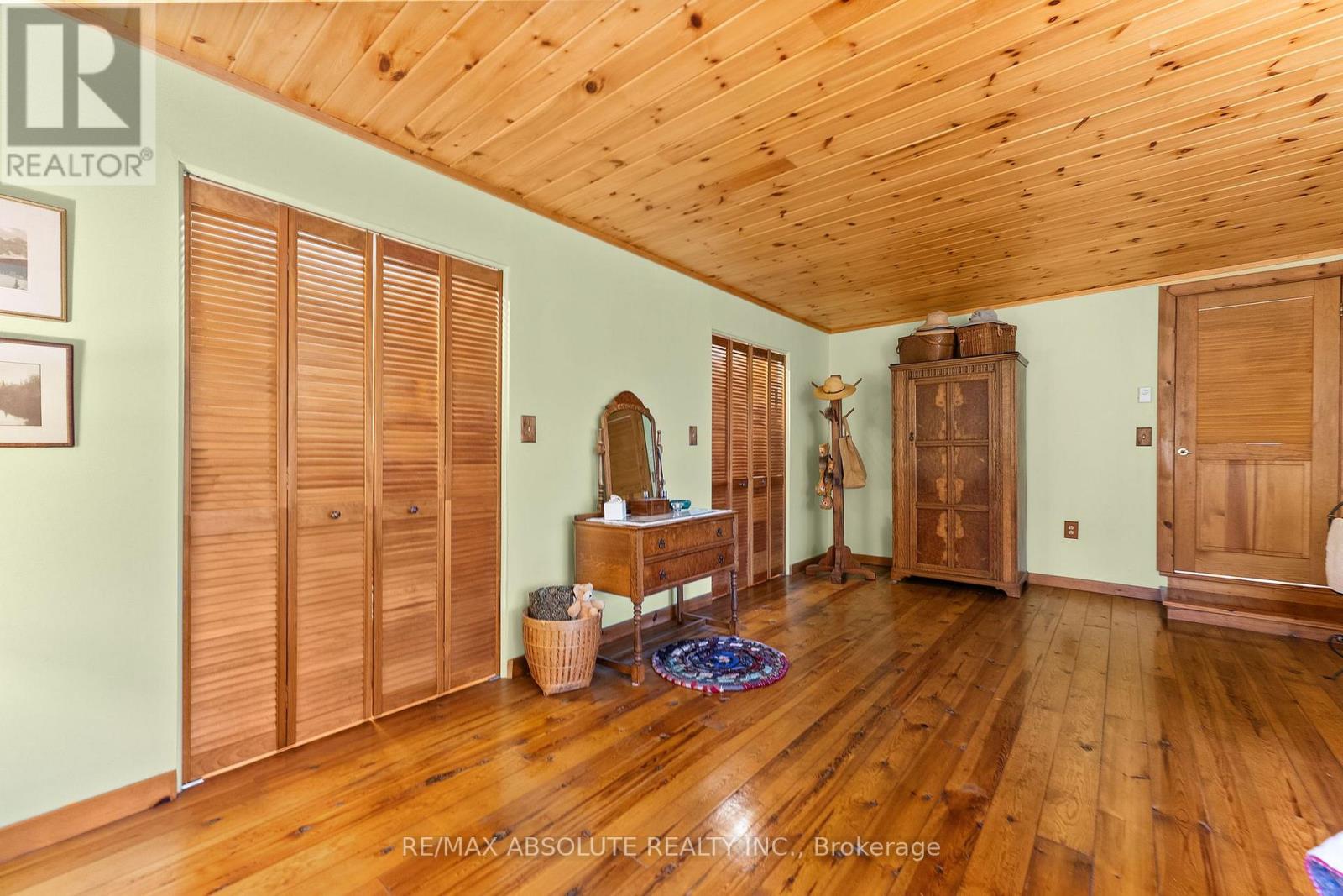 21 Forest Ridge Road