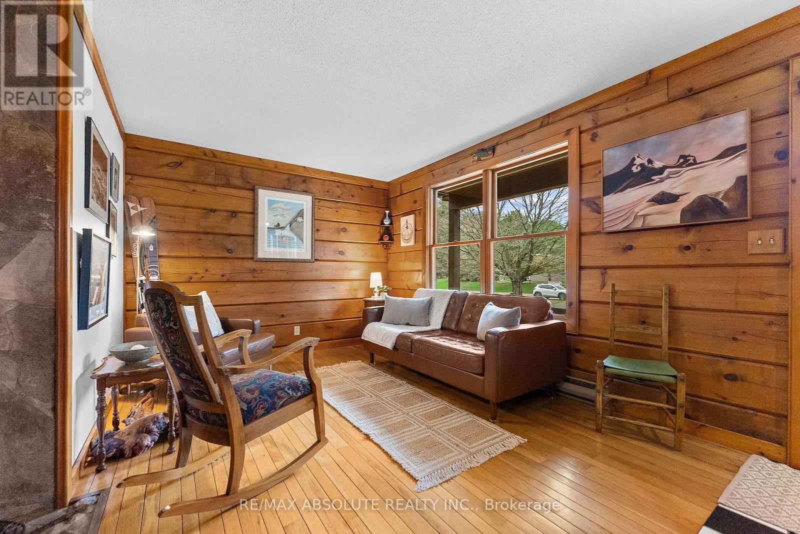 21 Forest Ridge Road