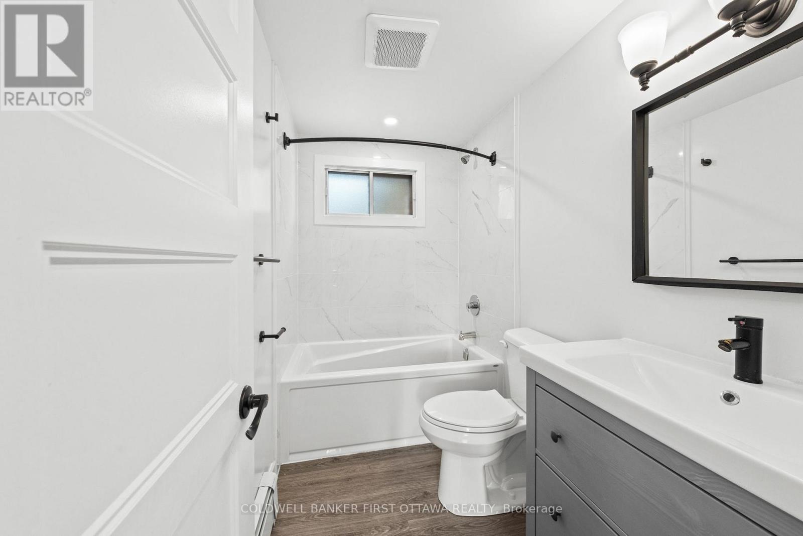 351 Amiens Street
