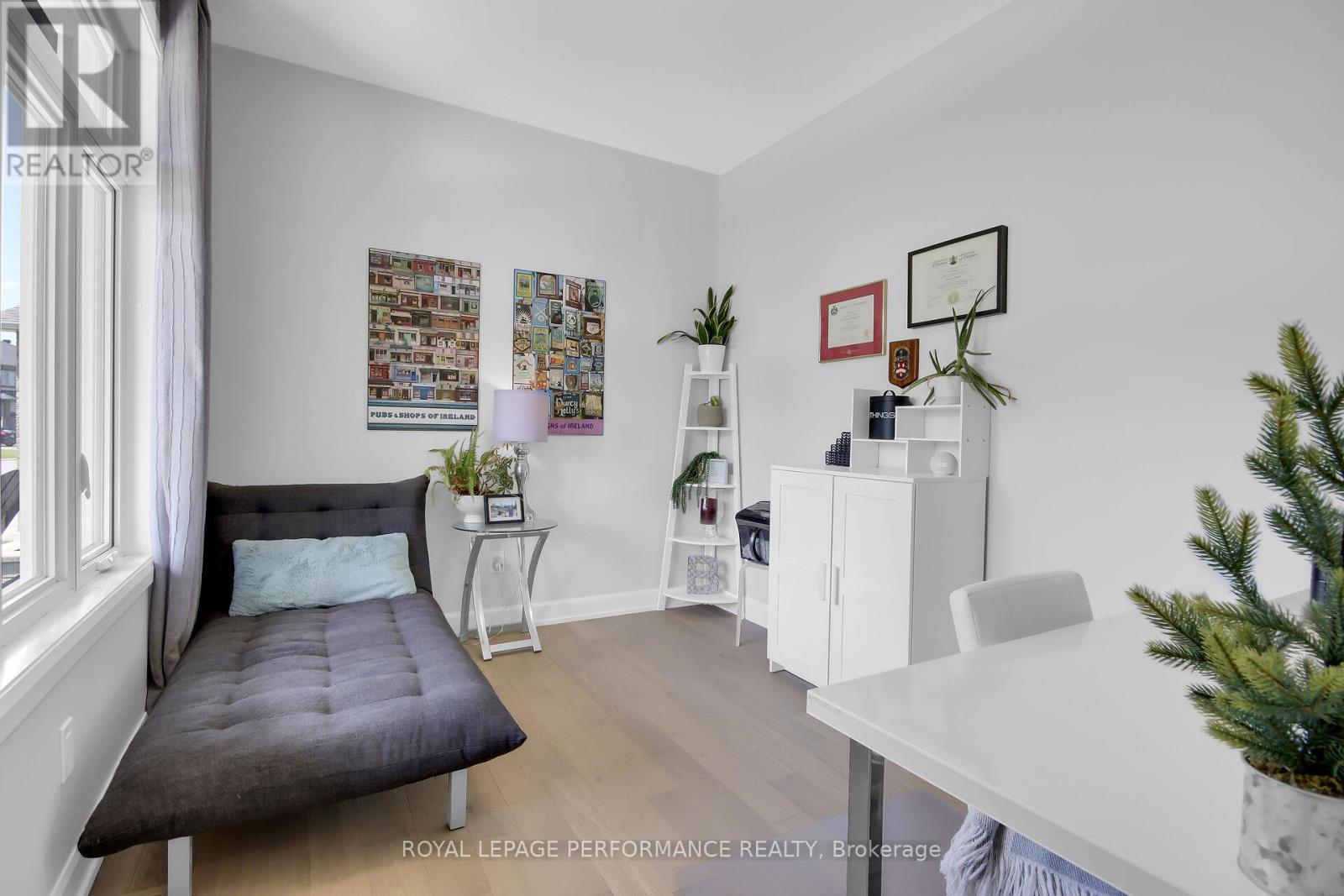 643 Parkview Terrace