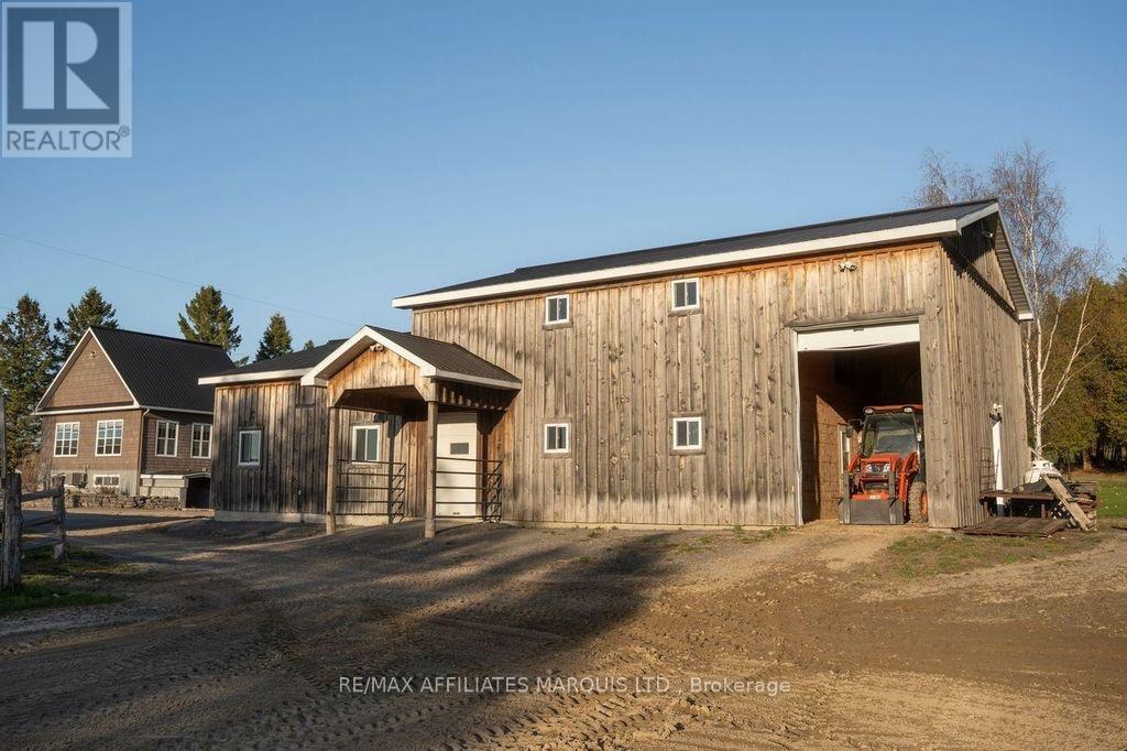 1850 Ridge Road W