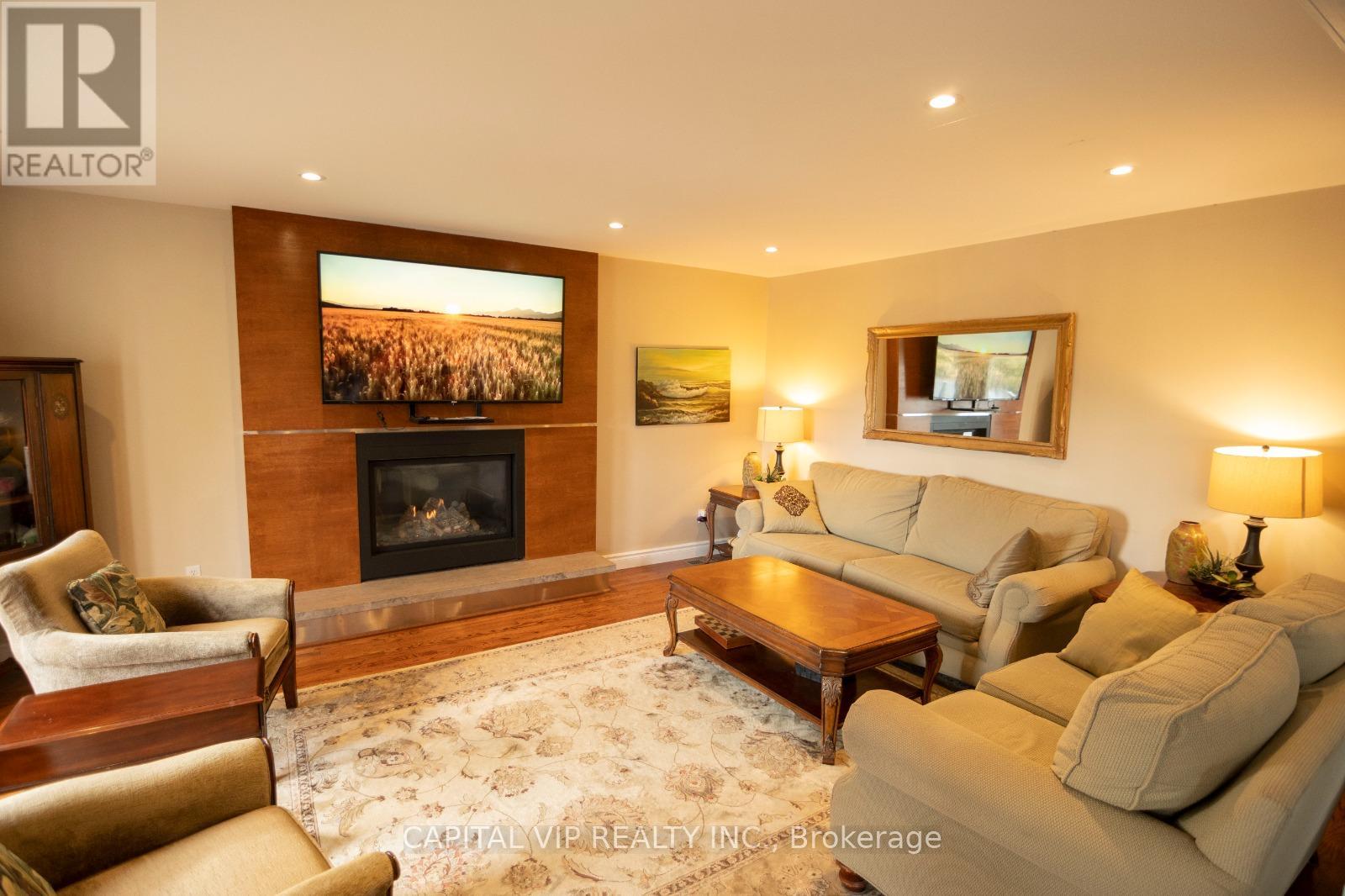 4 Wellsmere Court E