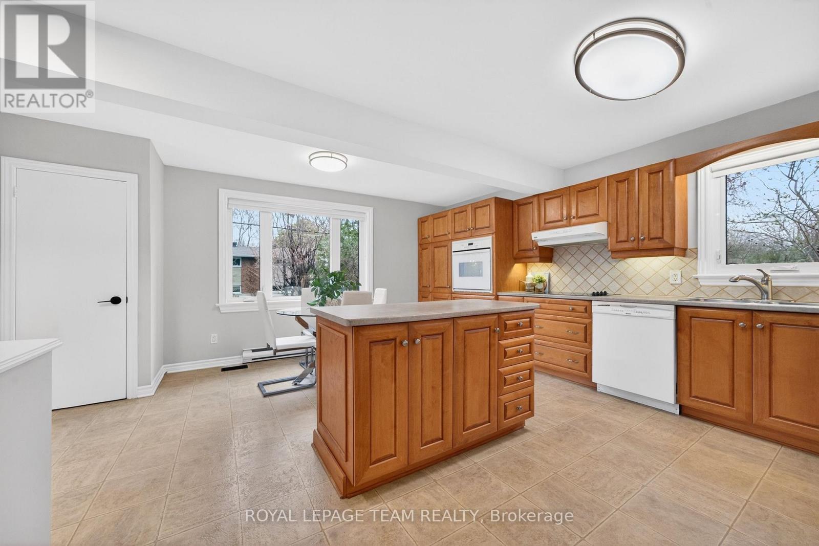10 Cleadon Drive