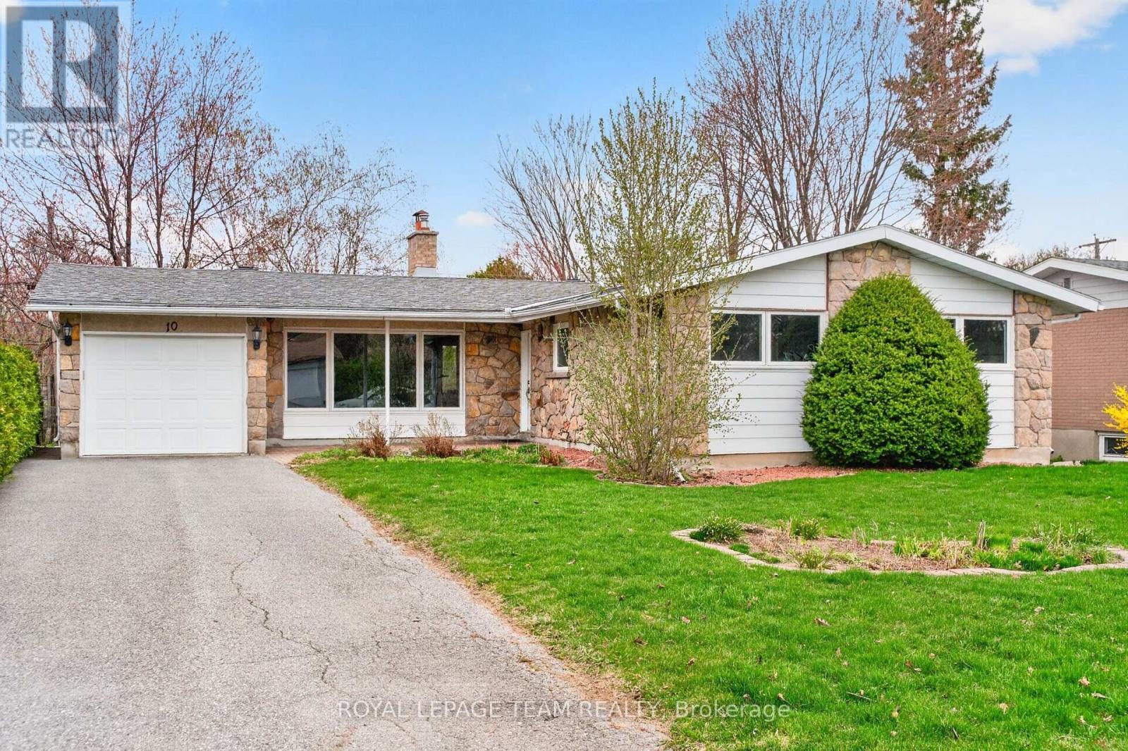 10 Cleadon Drive