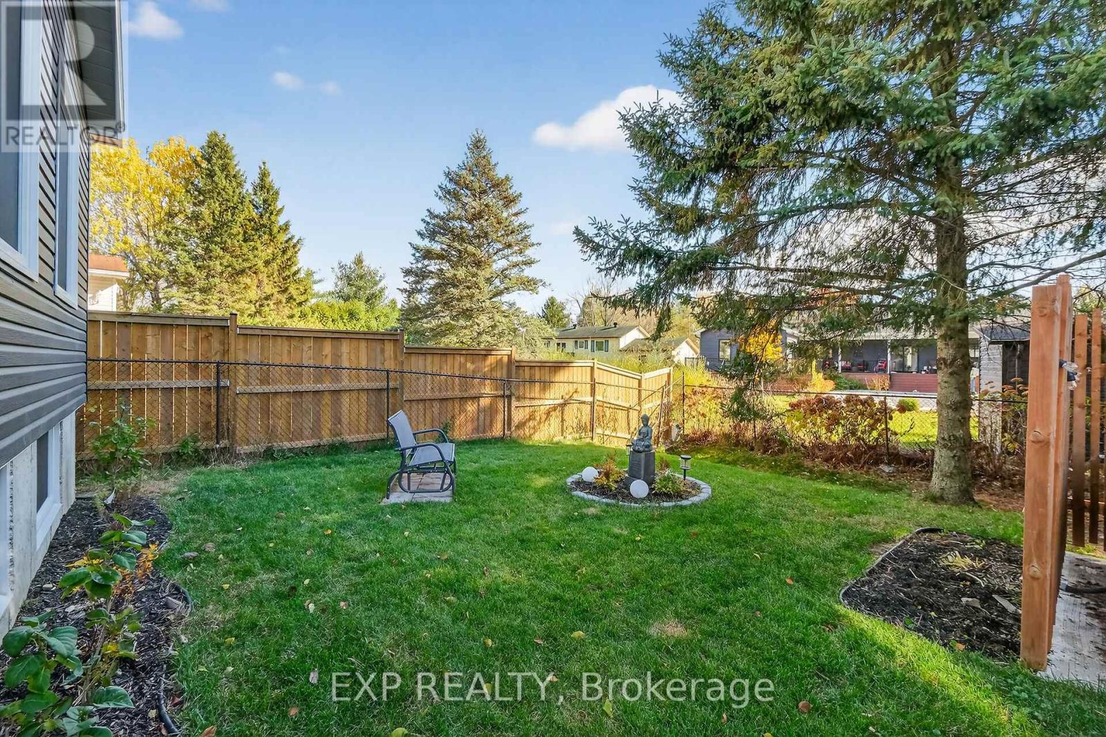 544 Loucks Drive
