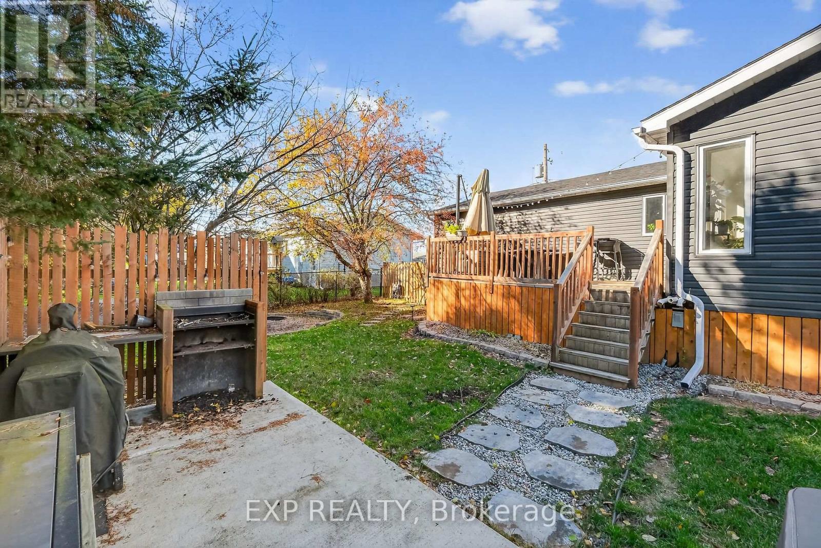 544 Loucks Drive