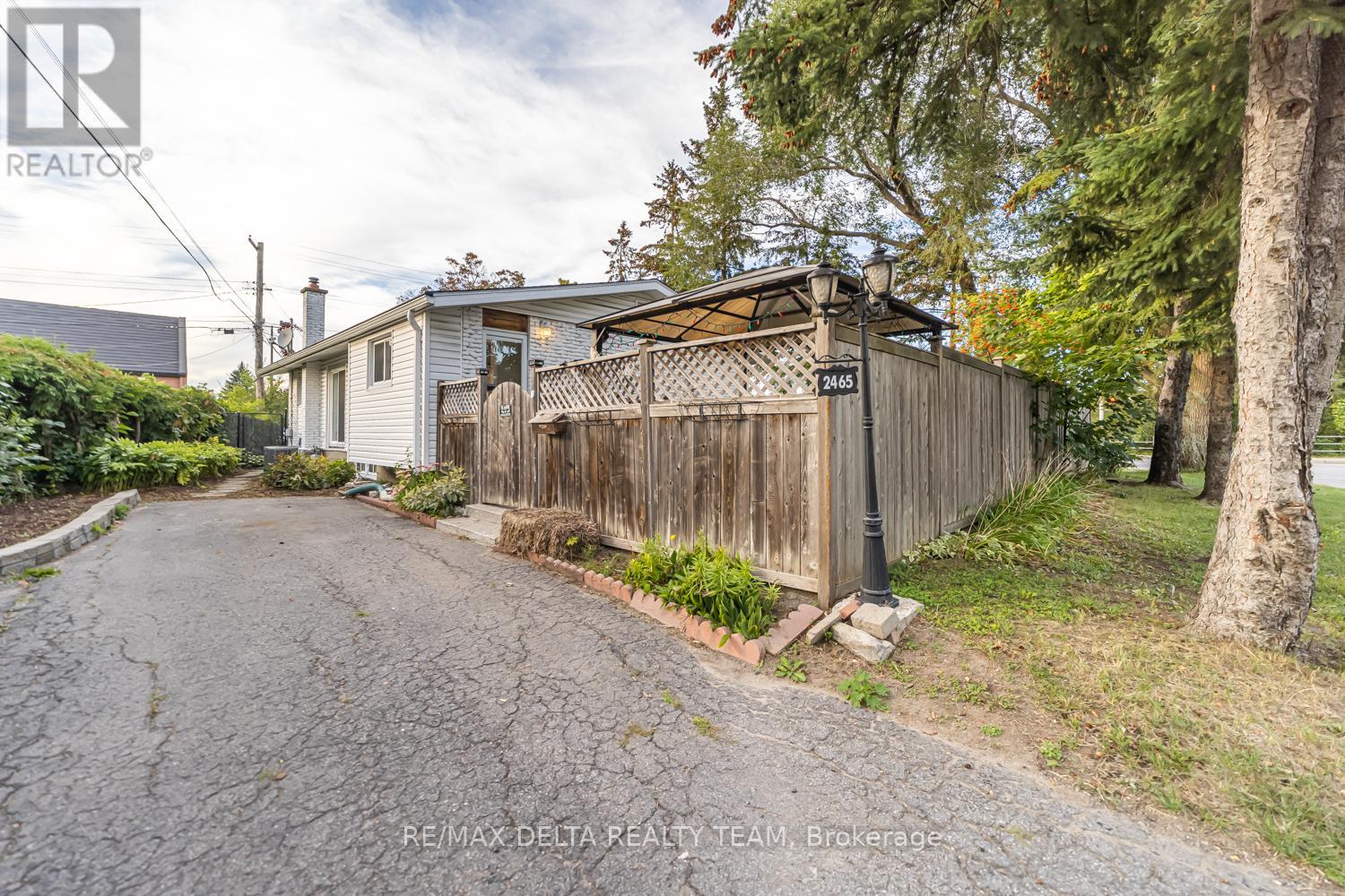 2465 Tupper Avenue