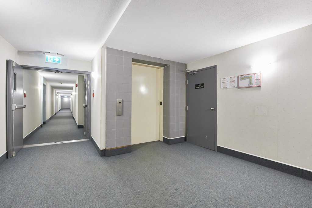 214 Viewmount Drive, Unit 417