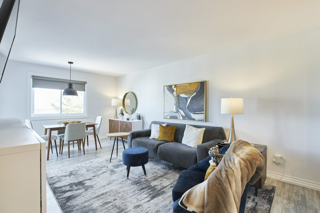 214 Viewmount Drive, Unit 417