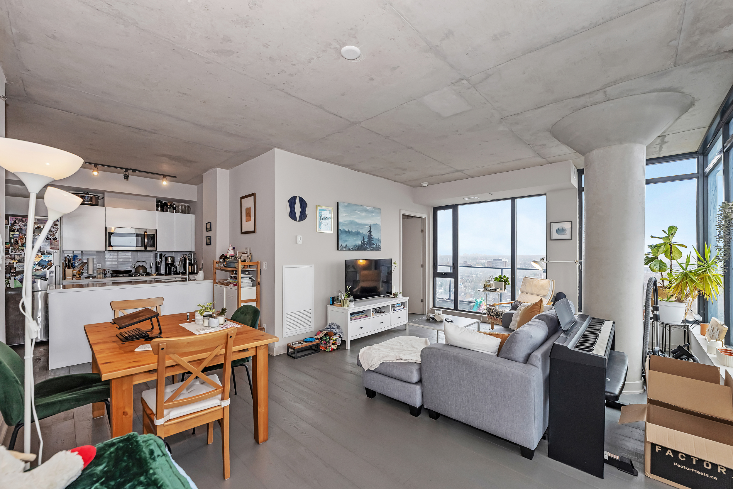 1803 - 203 Catherine Street