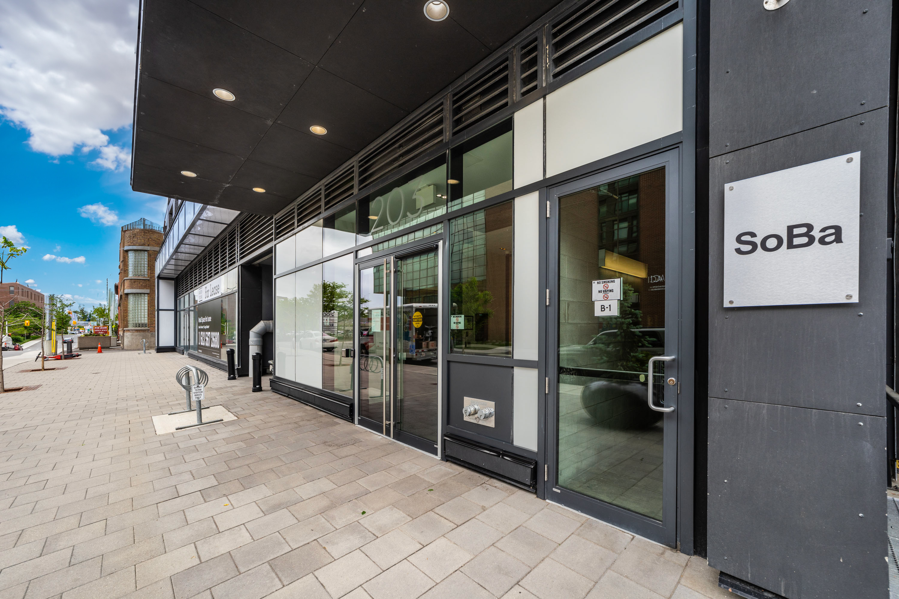 1803 - 203 Catherine Street