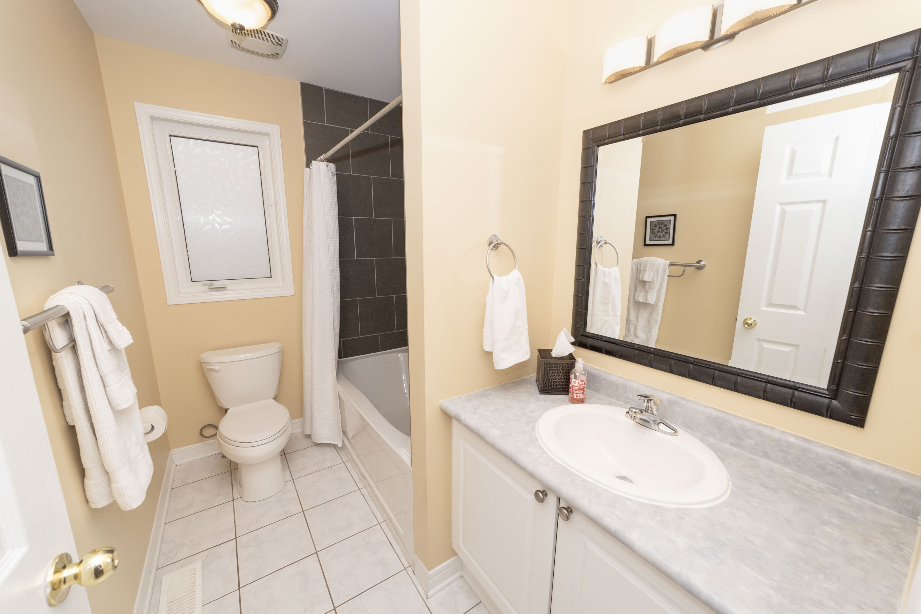 258 Cityview Crescent