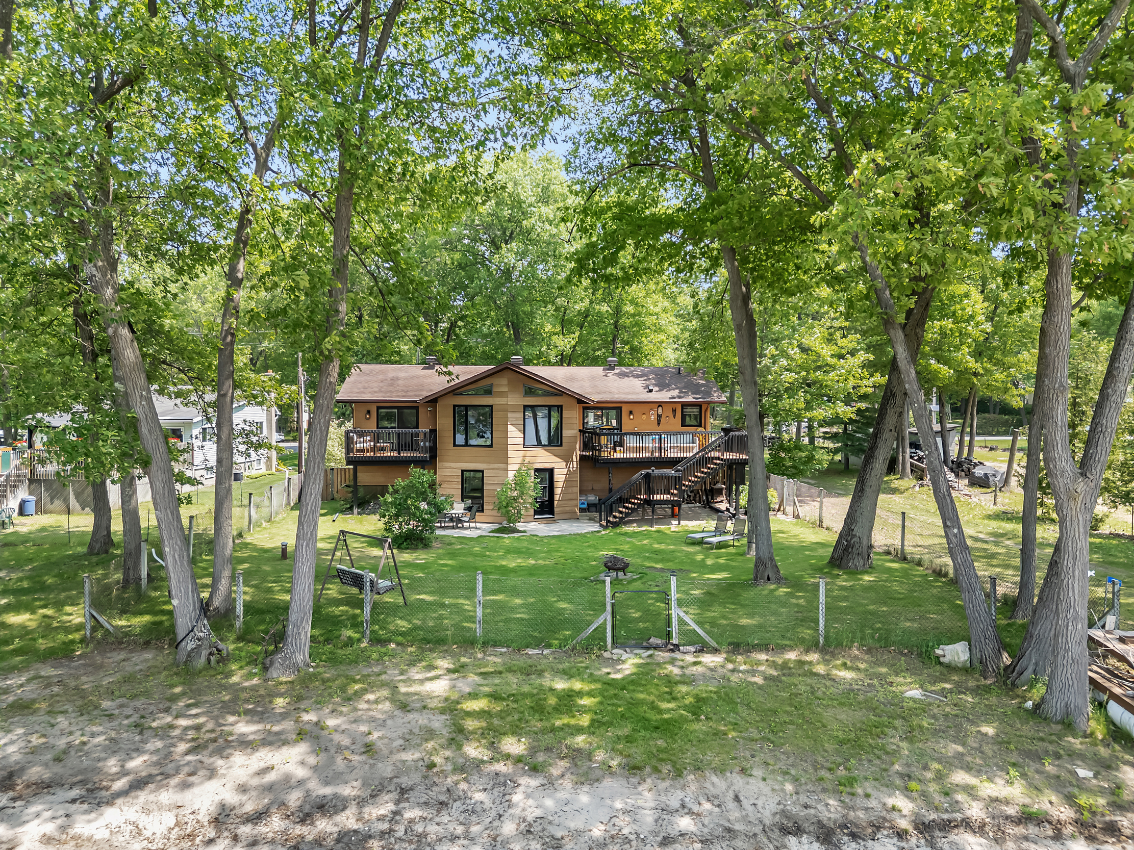 1034 Bayview Drive