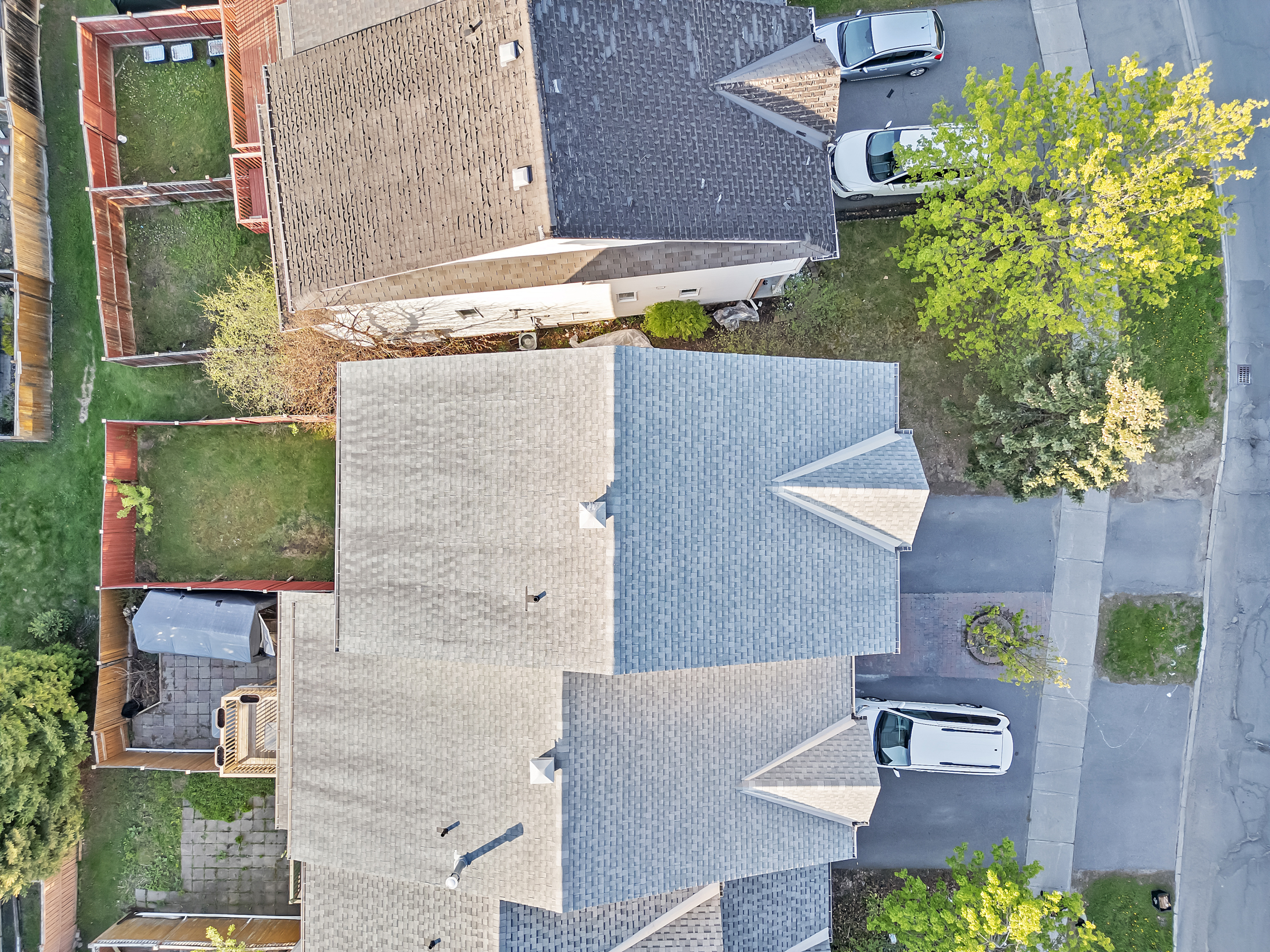573 Neighbourhood Way