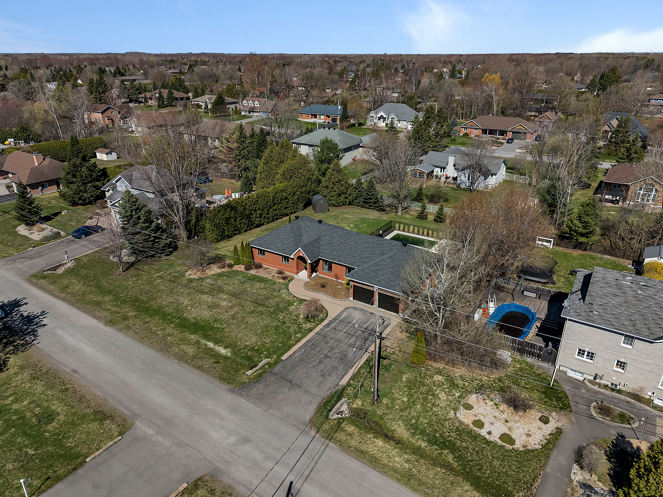 6567 Courtland Grove Crescent
