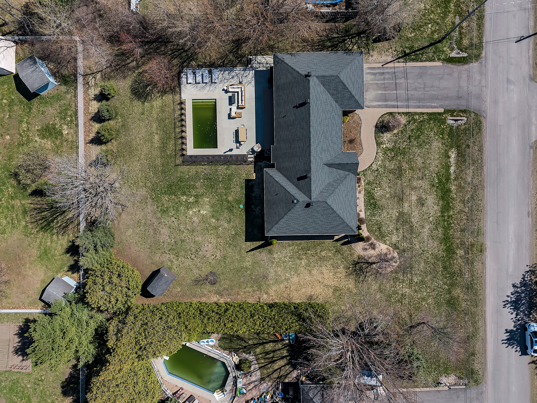 6567 Courtland Grove Crescent