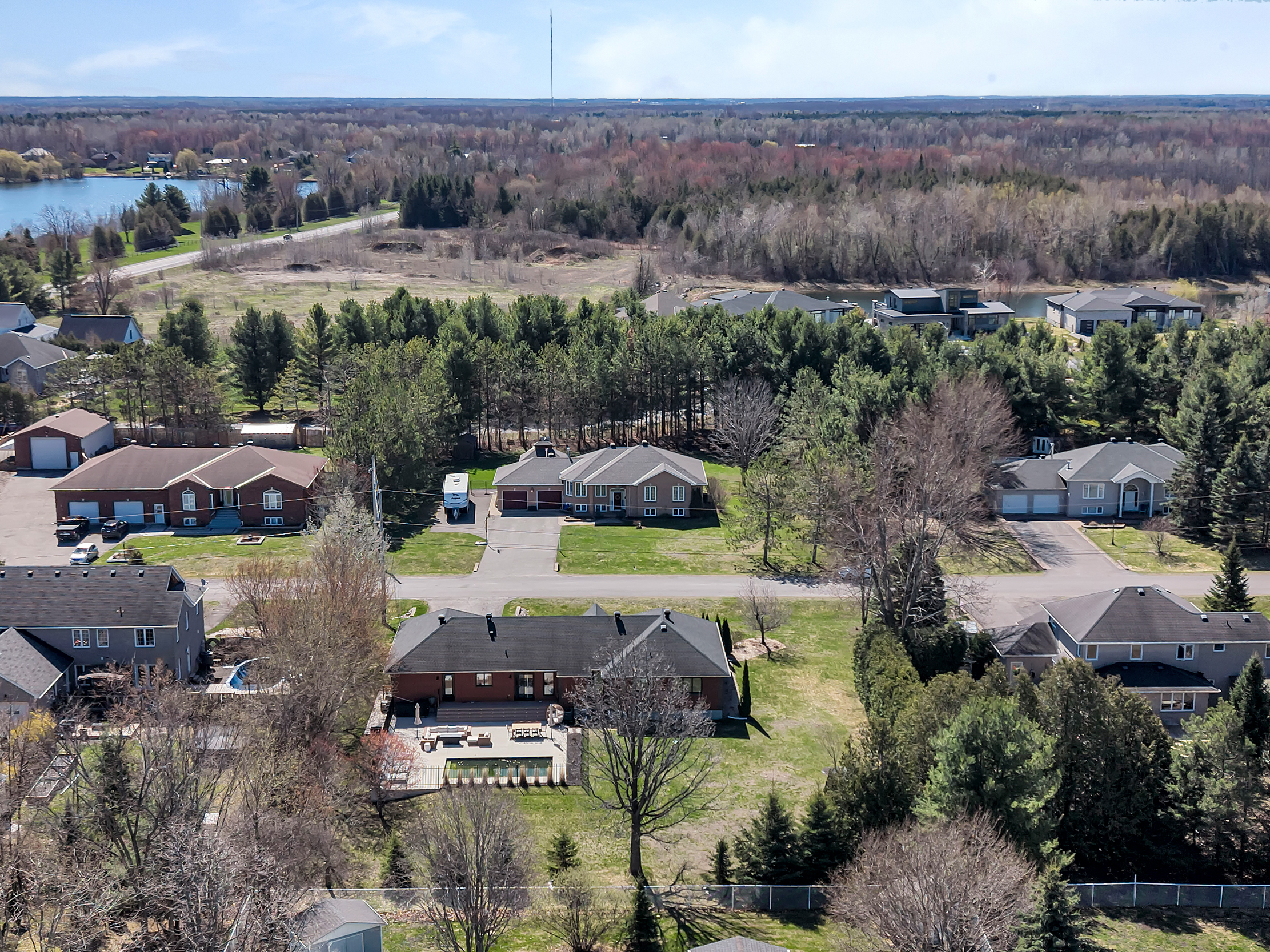6567 Courtland Grove Crescent