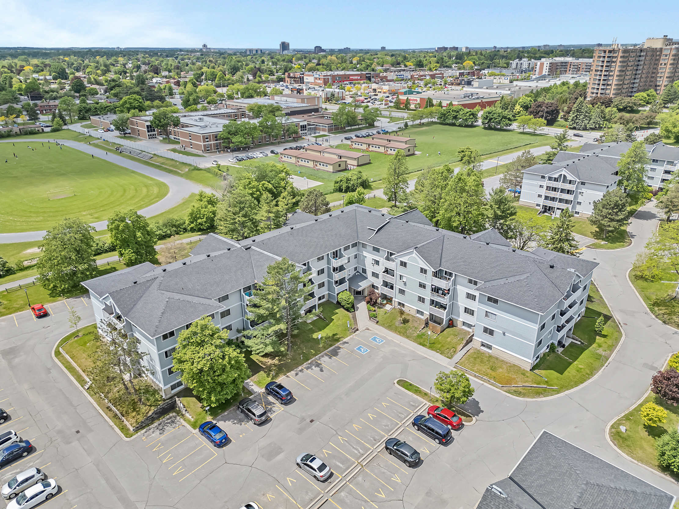 214 Viewmount Drive, Unit 417