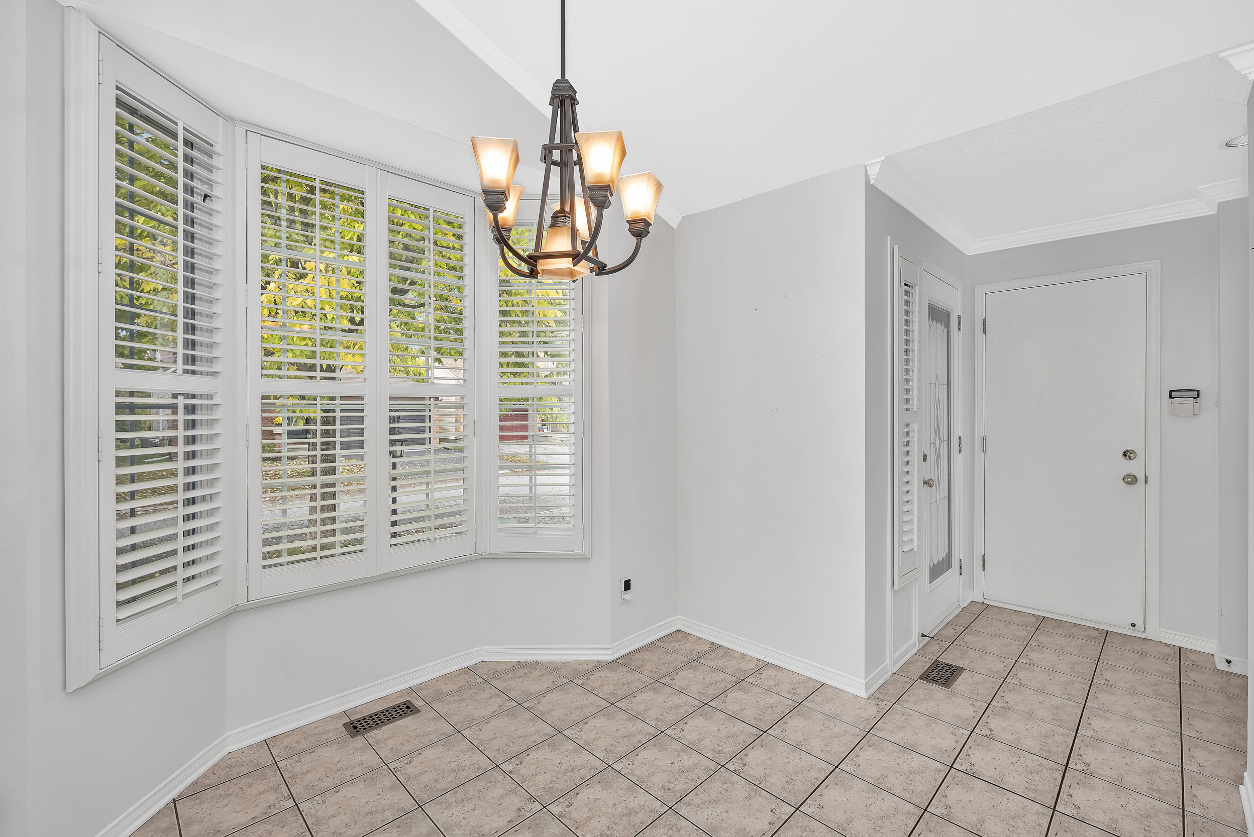 43 Settler's Ridge Way