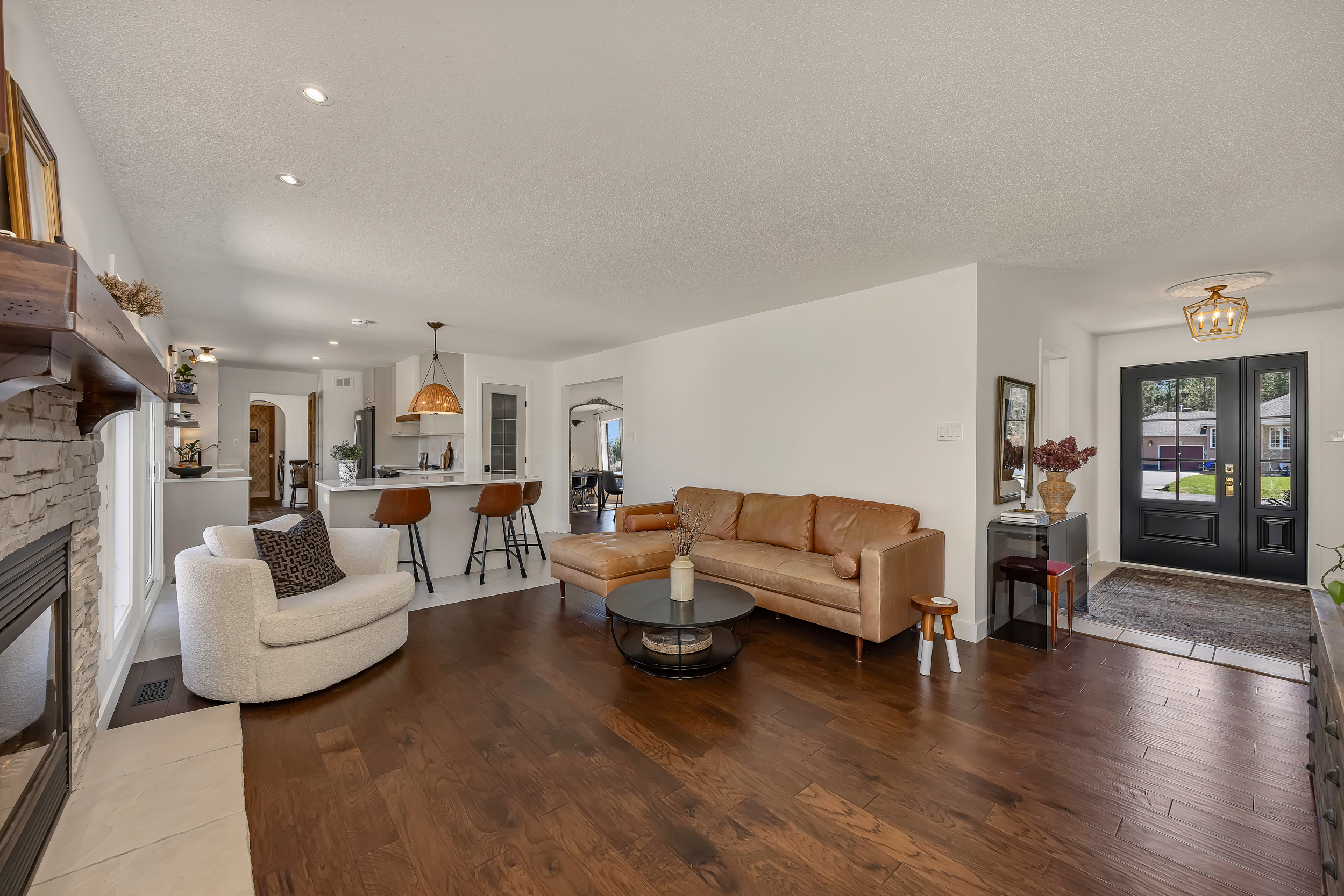 6567 Courtland Grove Crescent