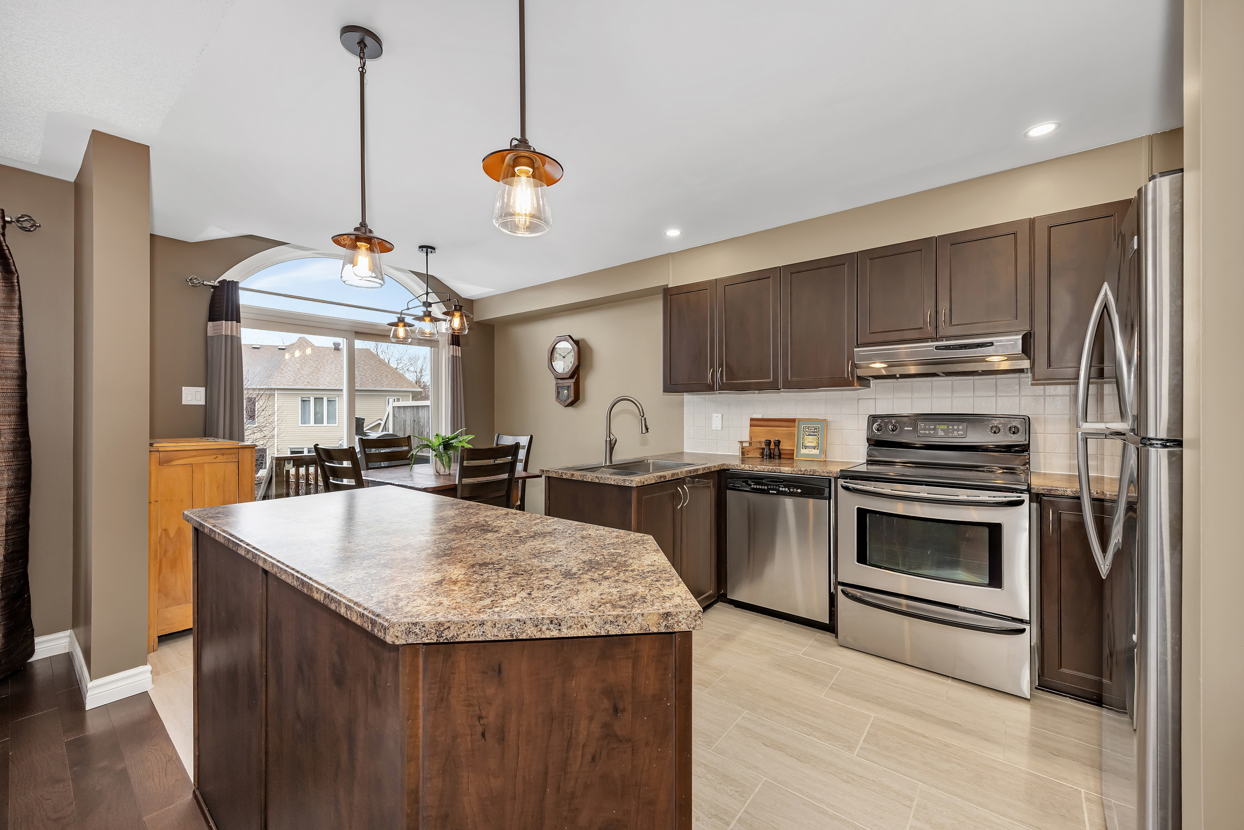 217 Hunterbrook Street