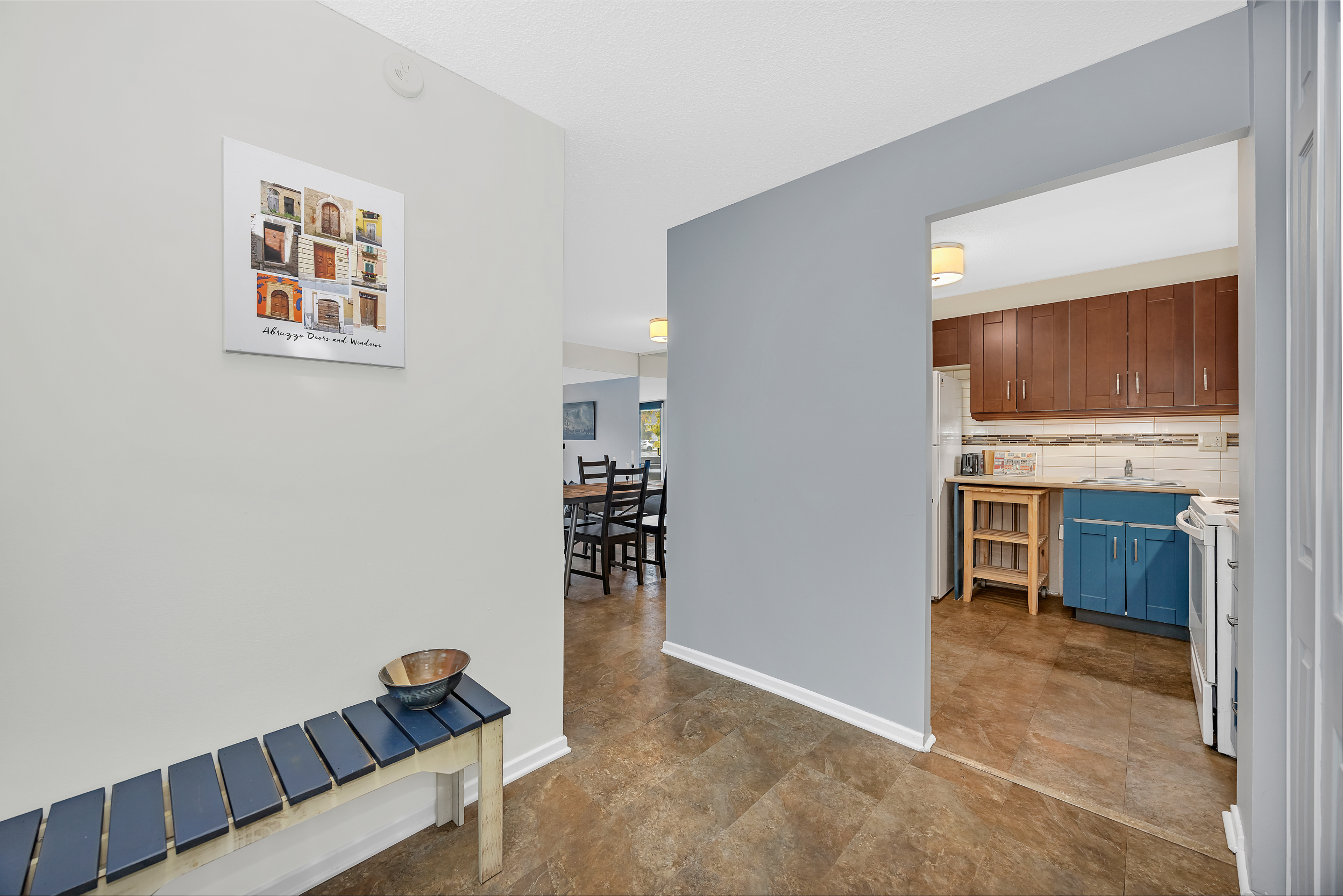 415 Greenview Avenue, Unit 106