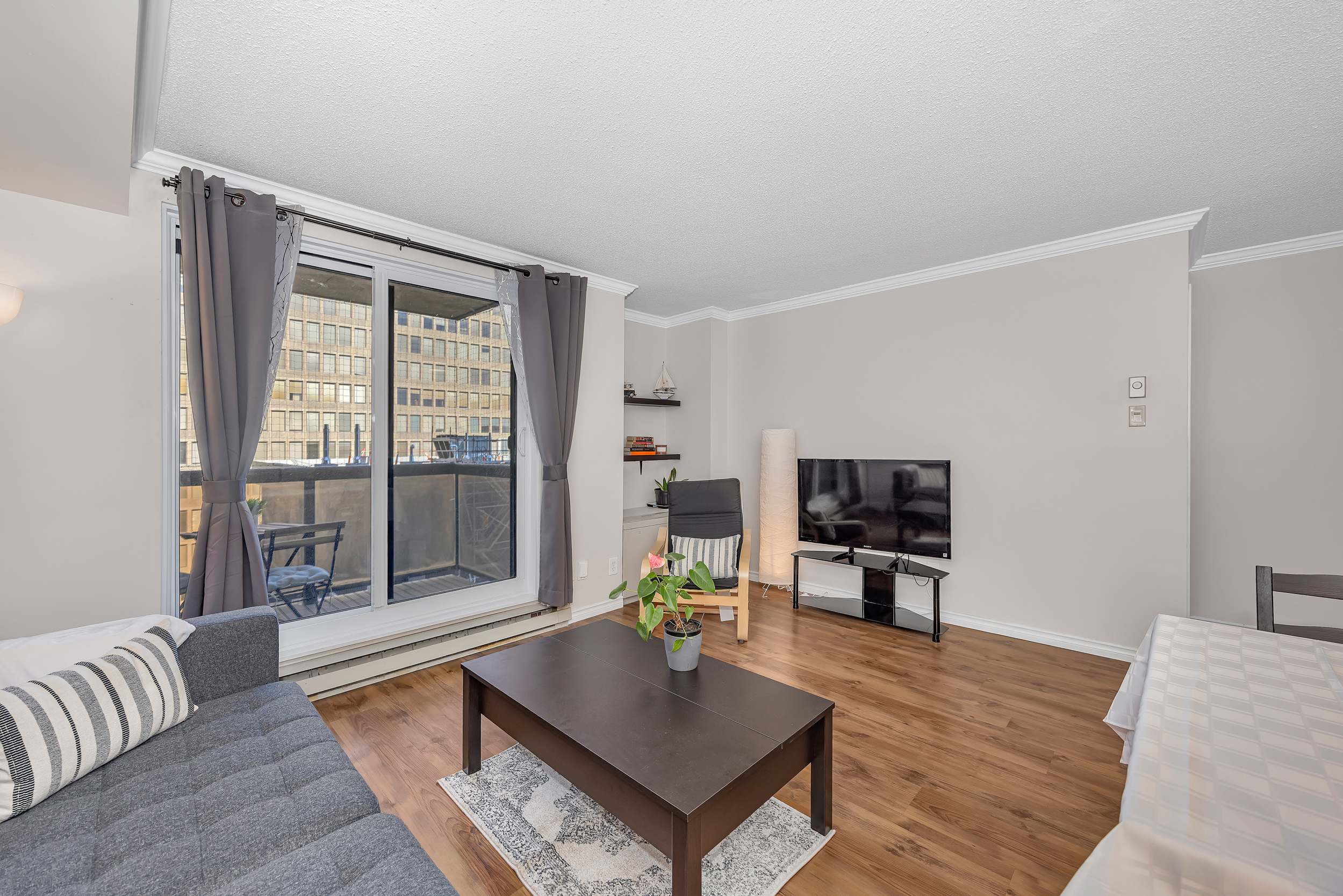 199 Kent Street, Unit 1701